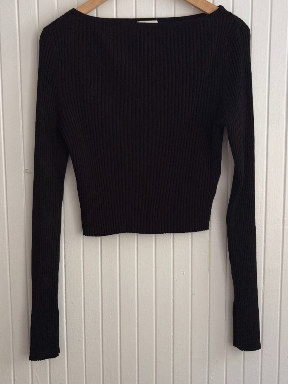 H&M Ribbed Boat Neck Cropped Sweater